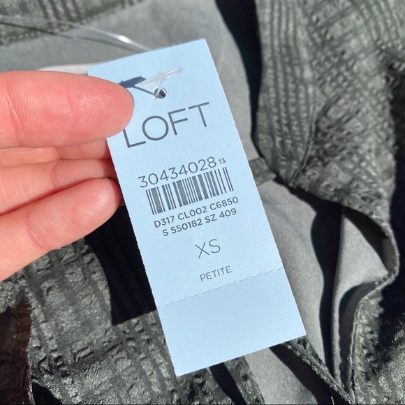 🌲 LOFT PETITE DARK GREEN RUFFLE SKATER DRESS! - Picture 10 of 14